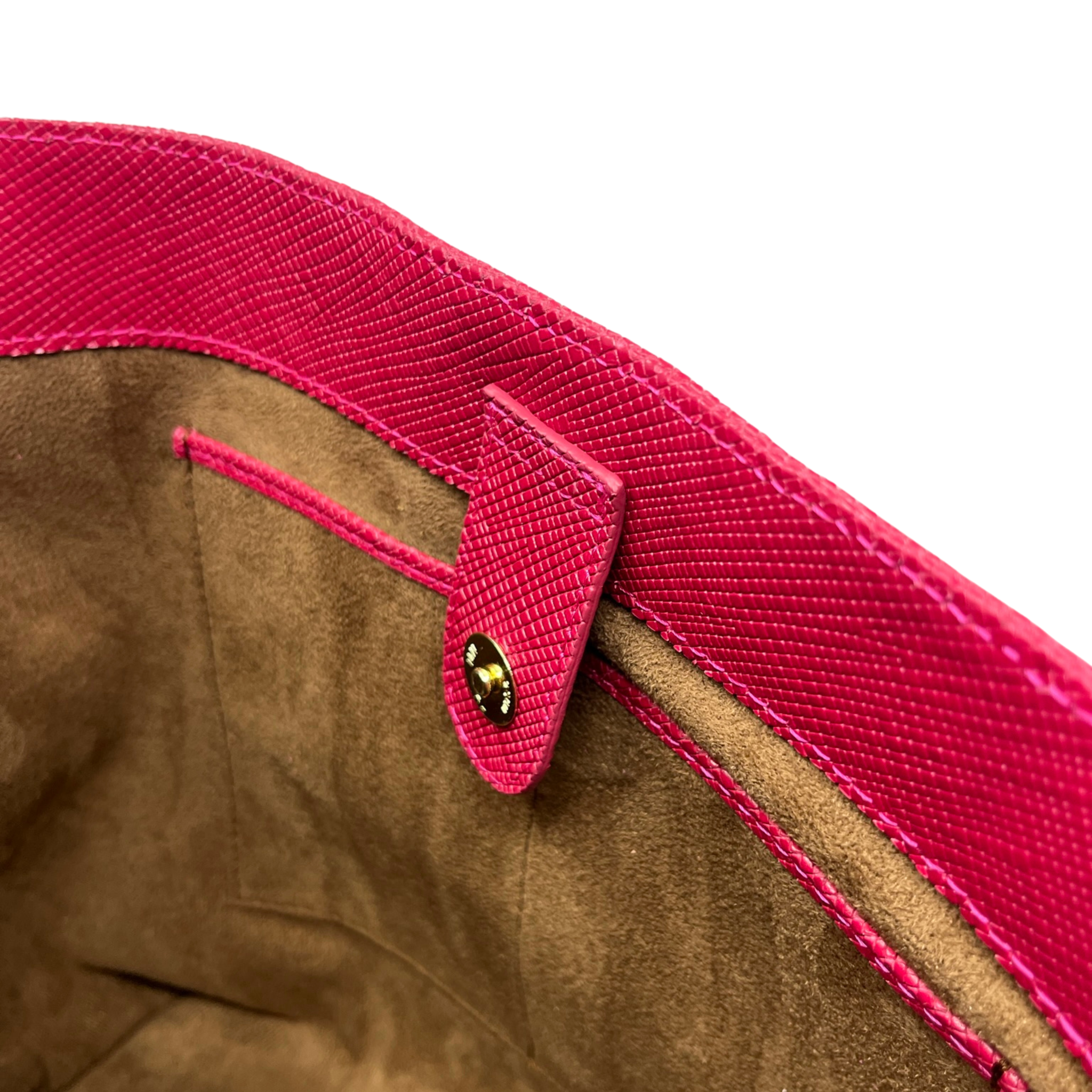Cartera Cris Cuero Grabado Rojo
