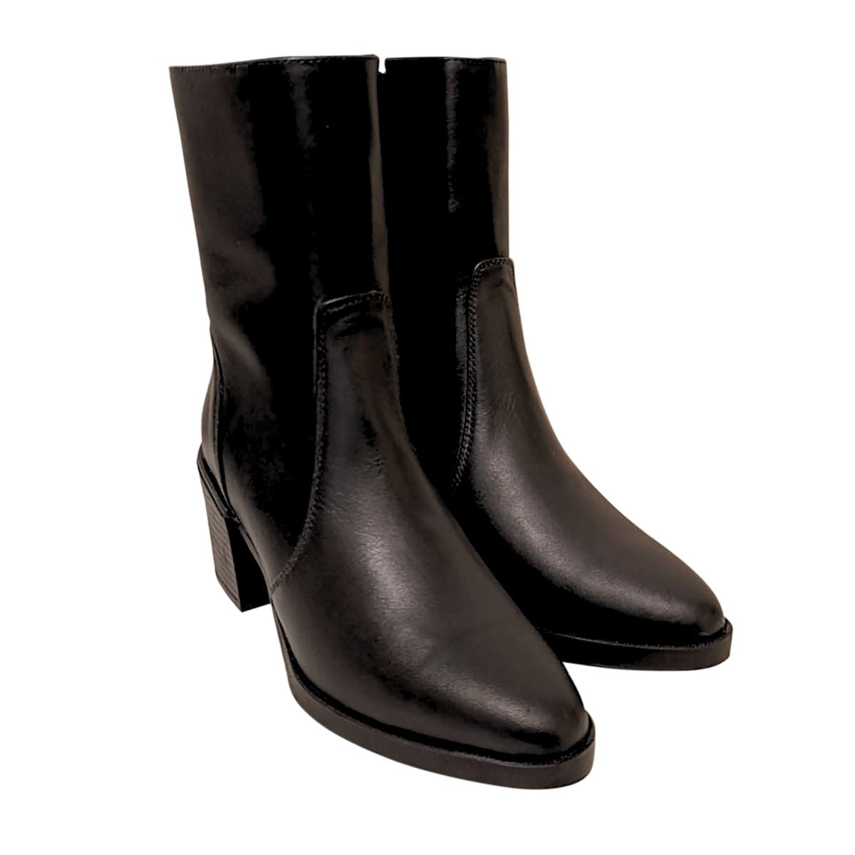 Botas Essential Caña Media Cuero Negro Mujer